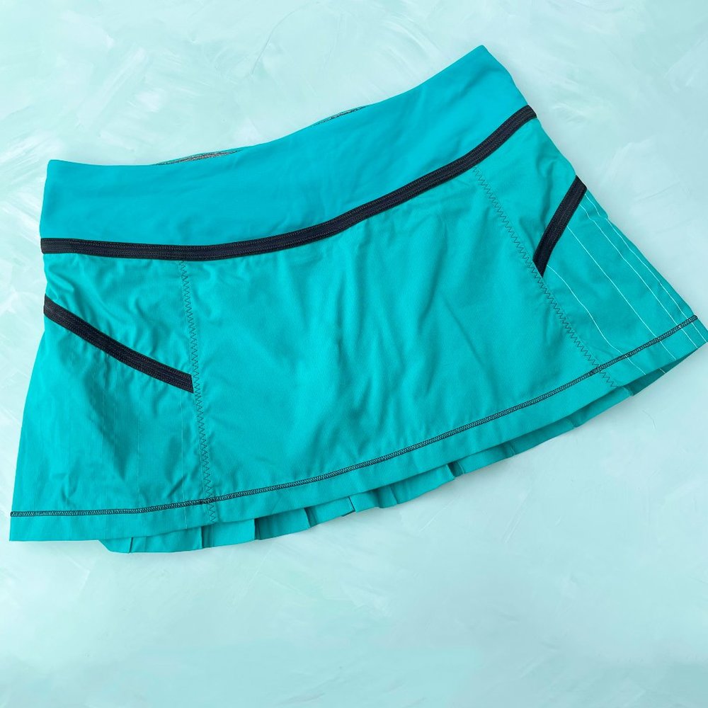 Lululemon Run Reflections Skirt Size 8
